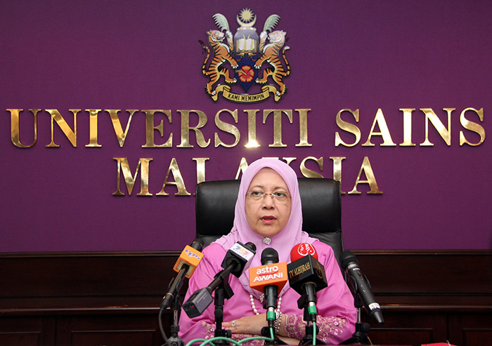 Prof Asma3