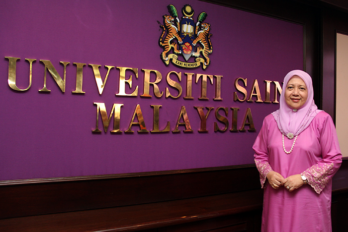 Prof Asma IMG 0347