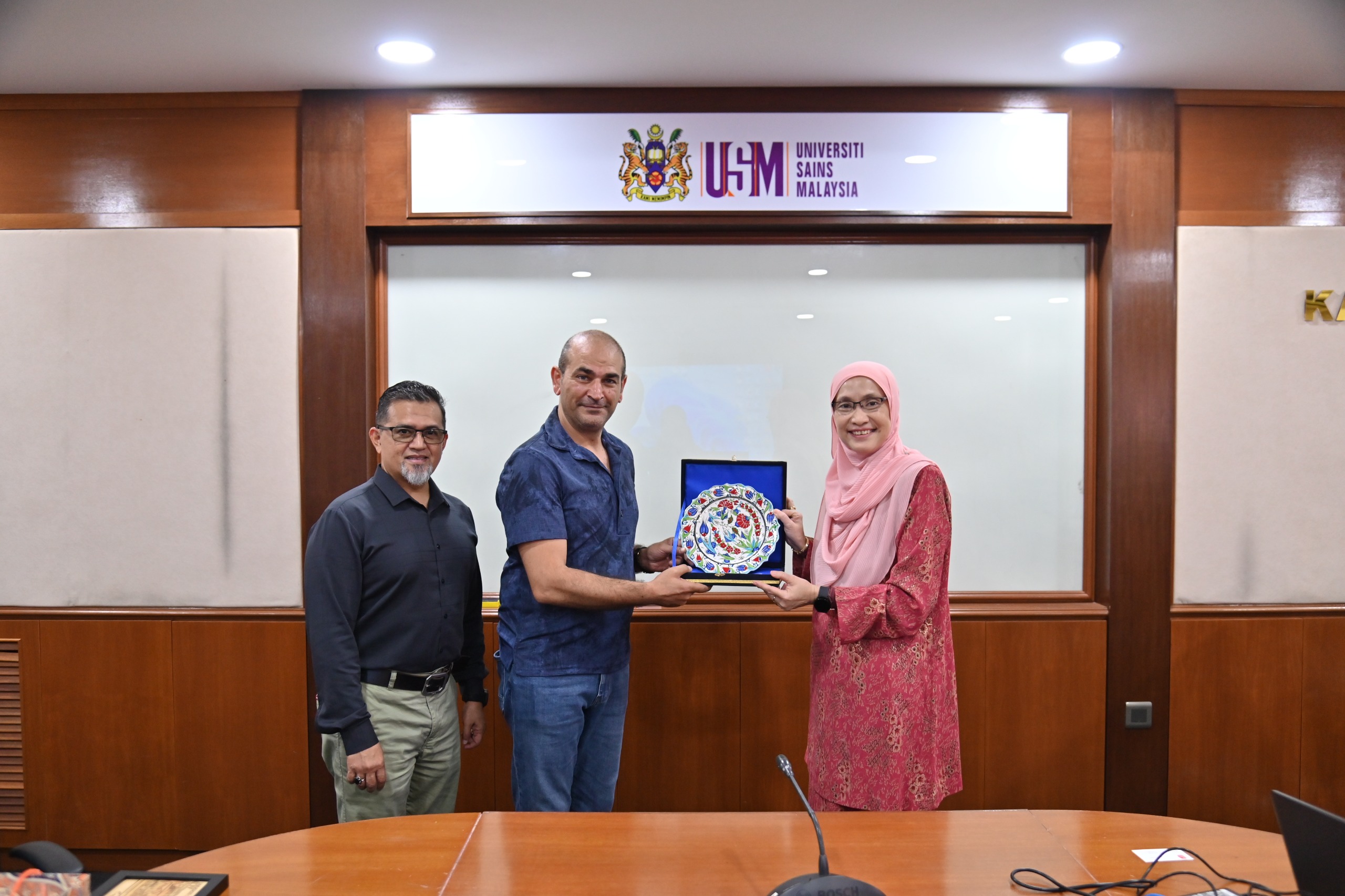 WhatsApp Image 2025 12 10 at 09.52.04