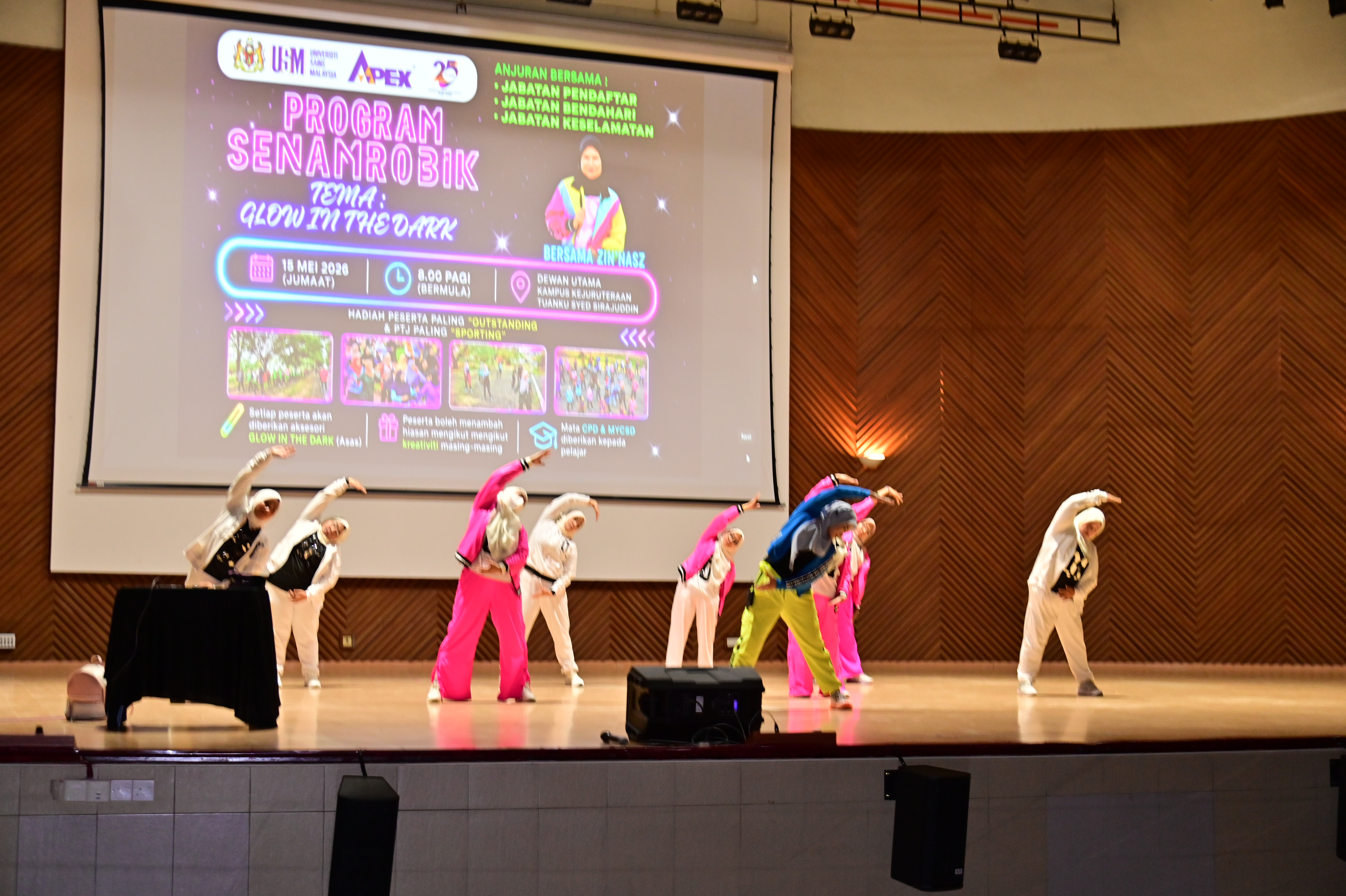 DSC 7103
