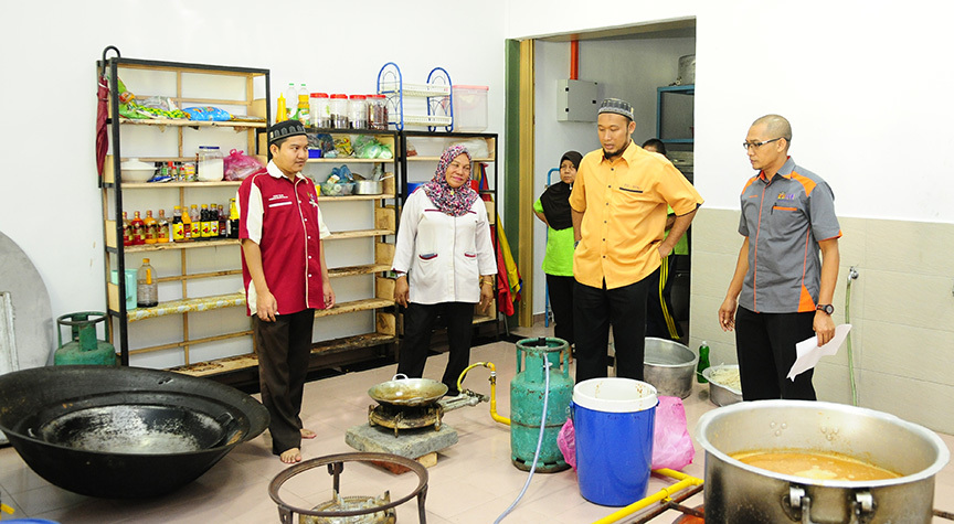 pusat islam 1477